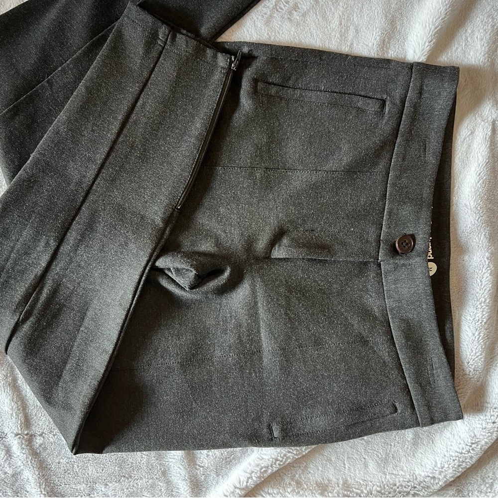Gently used Betabrand Cigarette Pant